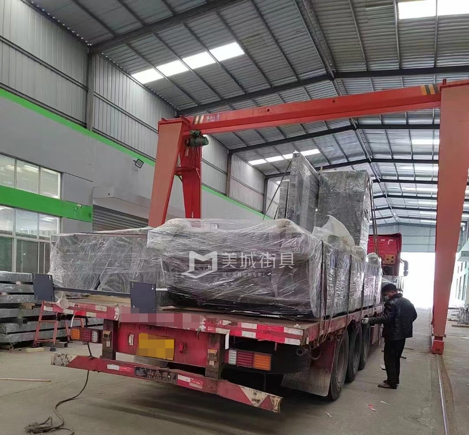 2023.2.24美城街具供應(yīng)候車(chē)亭發(fā)貨記錄